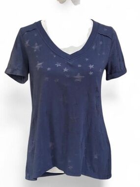 Rock & Republic Navy V-Neck Short Sleeve Tee with Star